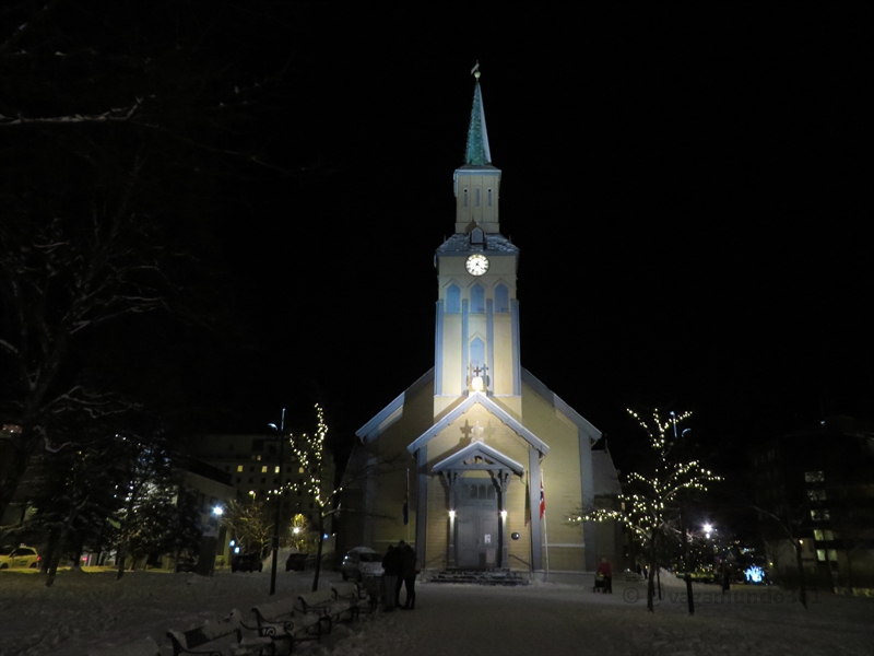 Tromsö im Winter Kirche - vagamundo361
