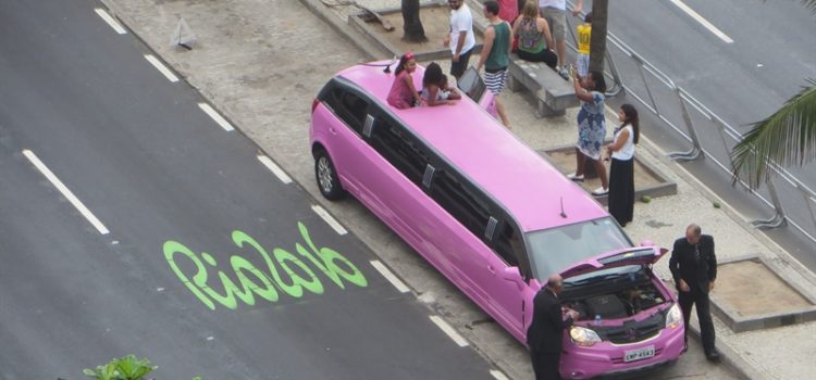 Fahrrad, Bus, Bahn, Taxi, Handy (Rio)